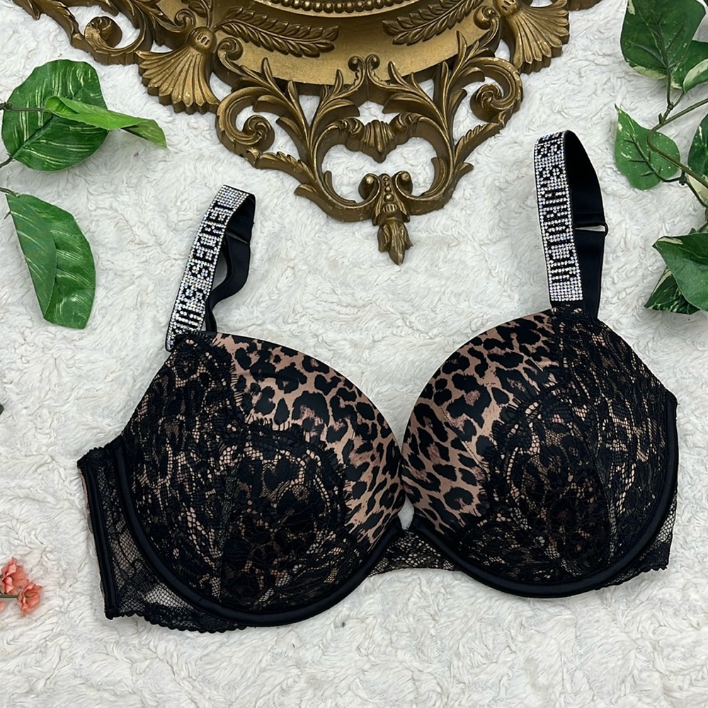 Victoria’s Secret Leopard Very Sexy Push Up Bra size 36 C Rhinestone Straps